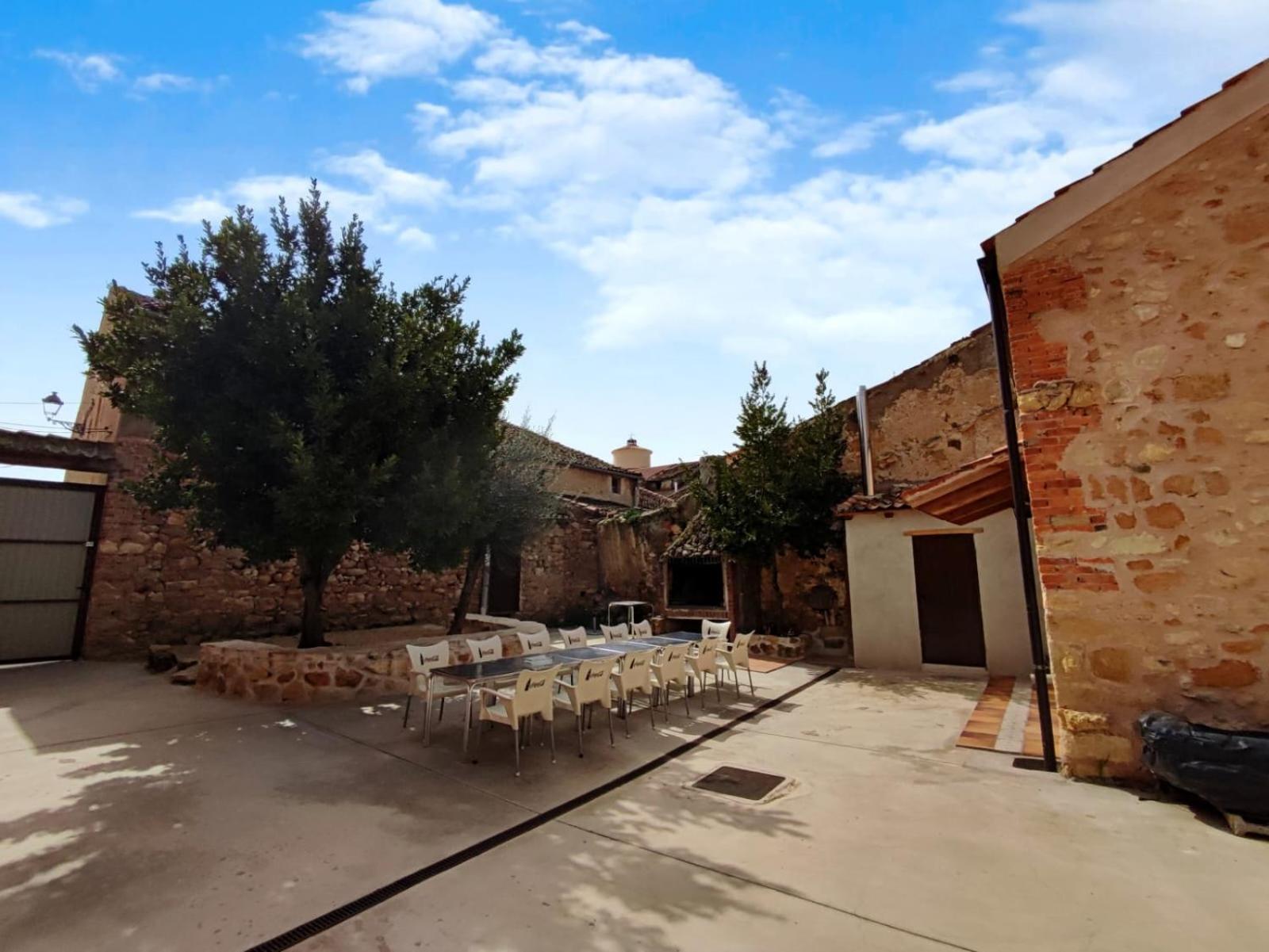 Alojamiento Turistico Los Laureles Segovia Eksteriør bilde